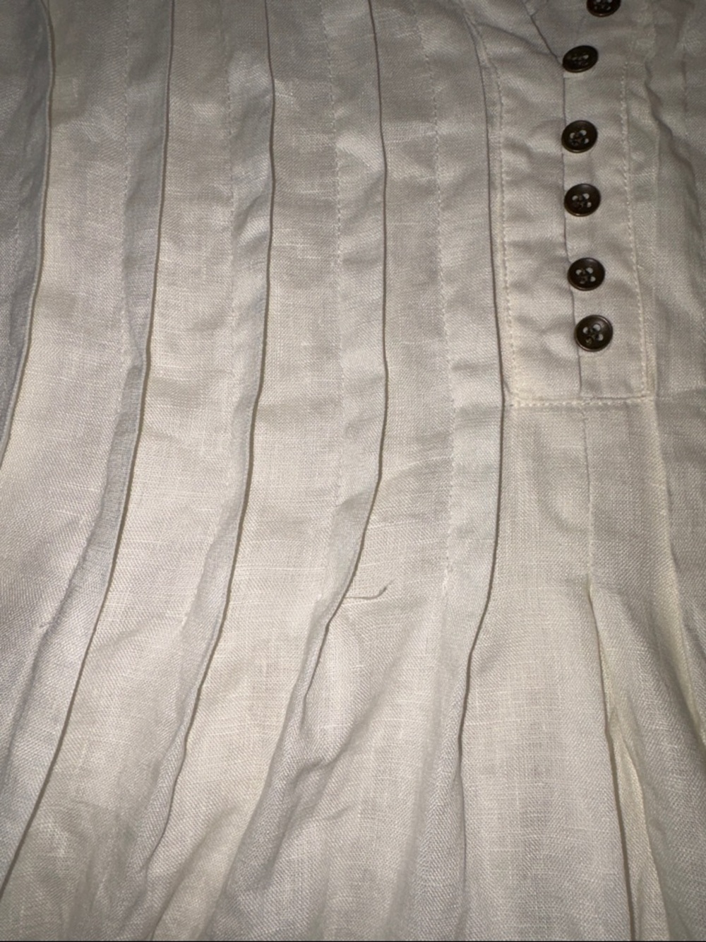 Sundance Cream colored Sleeveless Pintuck Linen top with Button Placket - Picture 9 of 9